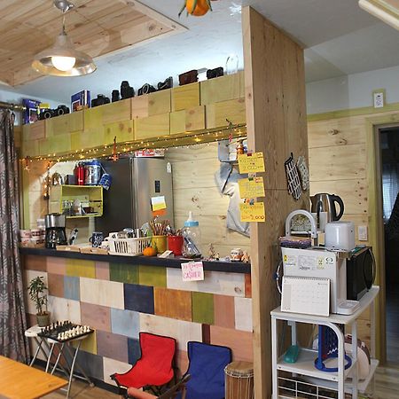 Basecamp Guesthouse Seogwipo Exterior photo