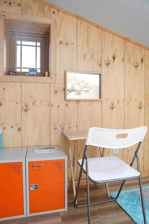 Basecamp Guesthouse Seogwipo Exterior photo